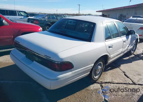 1997 Mercury Grand Marquis Gs z USA, uszkodzony, nr VIN 2MELM74W8VX645950